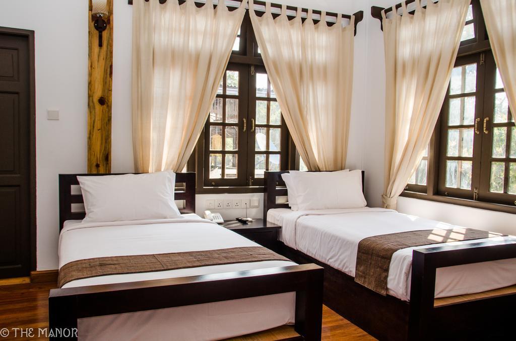 The Manor Hotel Nyaung Shwe Kamer foto