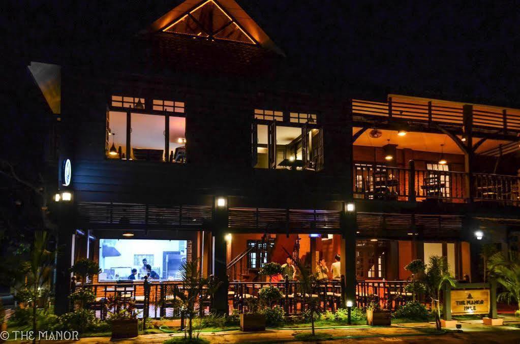 The Manor Hotel Nyaung Shwe Buitenkant foto