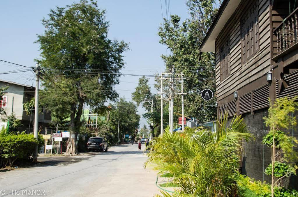 The Manor Hotel Nyaung Shwe Buitenkant foto
